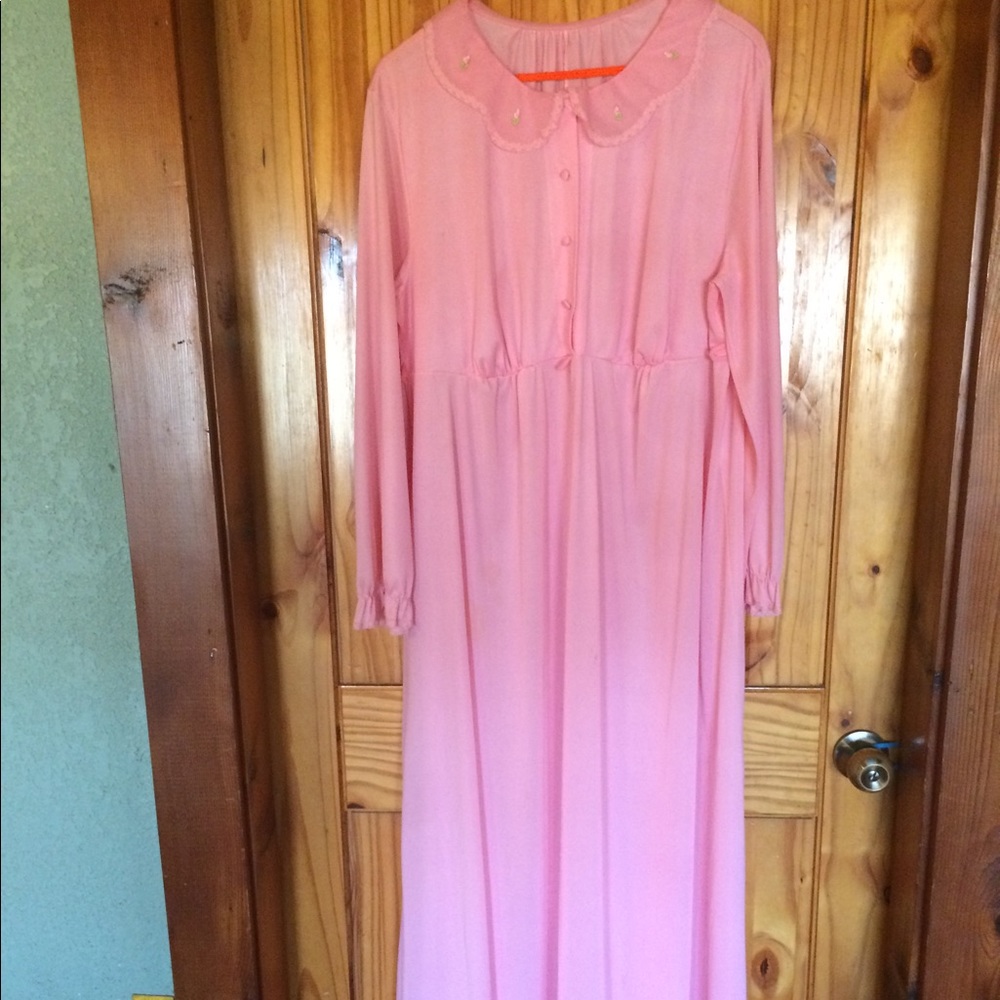 Vintage Henson Kickernick Nightgown